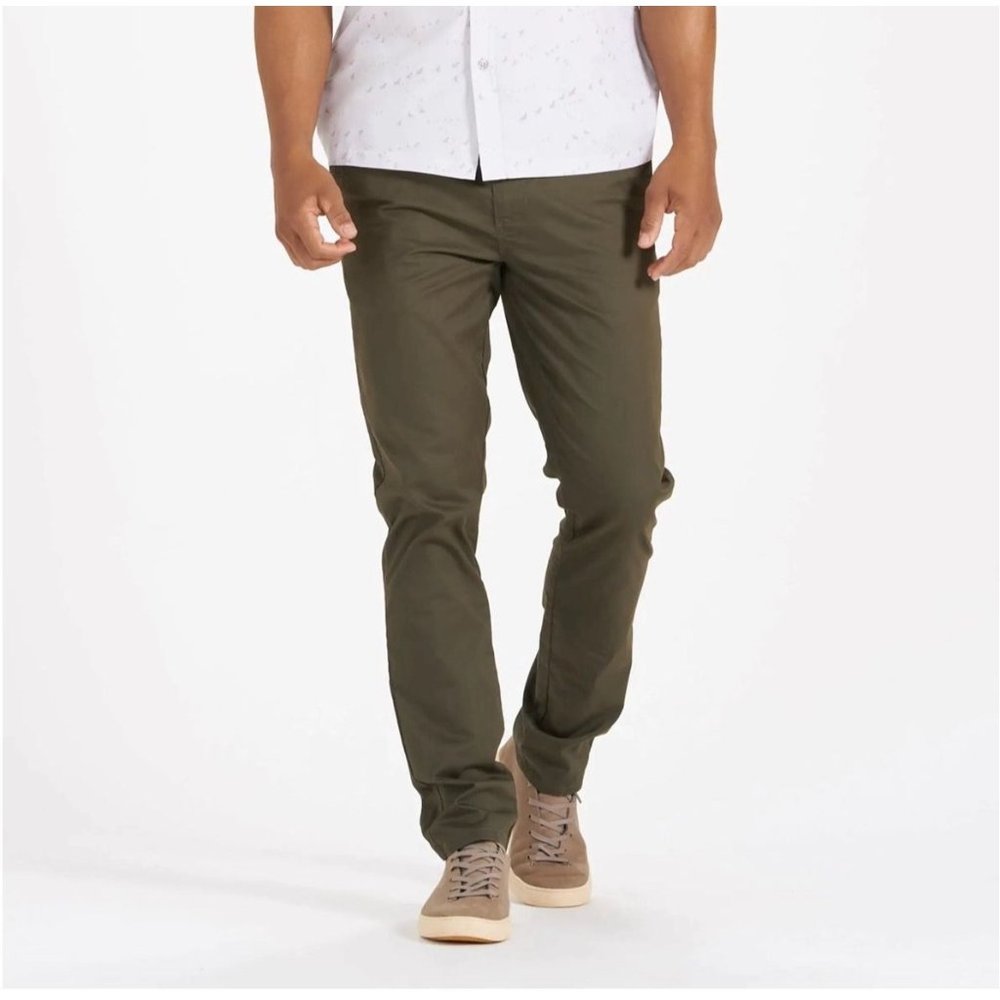 Vuori Collins Chino Pant Green